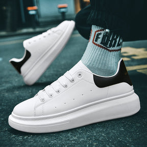 Tênis Masculino Casual de Couro